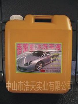 Foam-Rich Cleaner For Cars